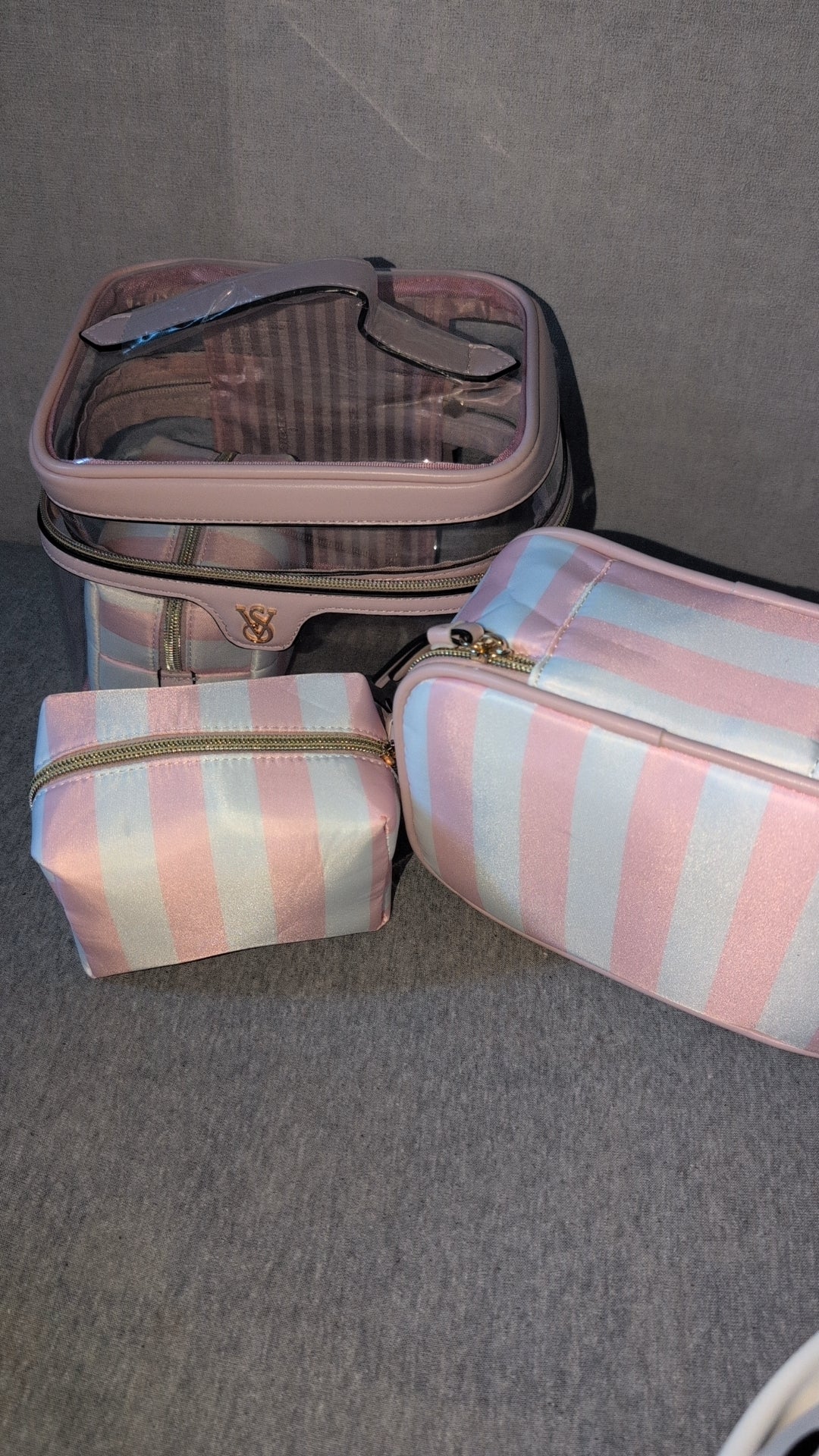 Trousse Victoria Secret set de 4