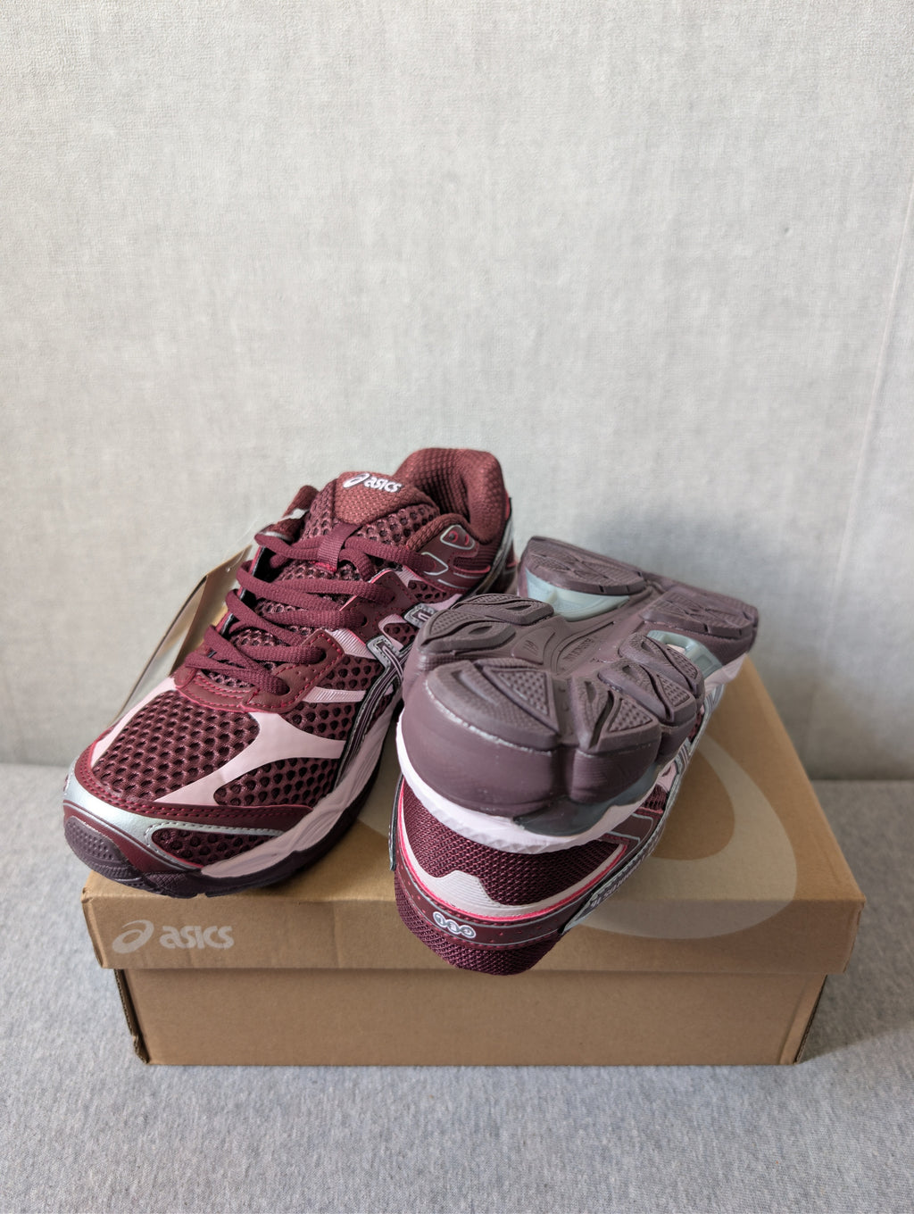 Asics cumulus 16 Bordeaux